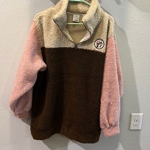 Buccee’s Neapolitan Sherpa pullover